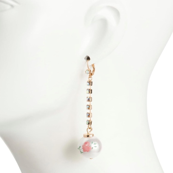 Betsey Johnson Christmas Mismatched Nutcracker Dangle Earrings - Picture 4 of 6